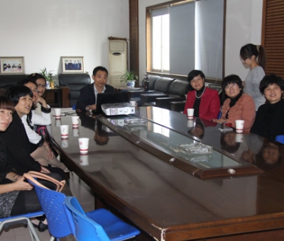 市婦聯(lián)胡愛(ài)武主席蒞臨仙客來(lái)公司調(diào)研、指導(dǎo)婦女創(chuàng)業(yè)工作